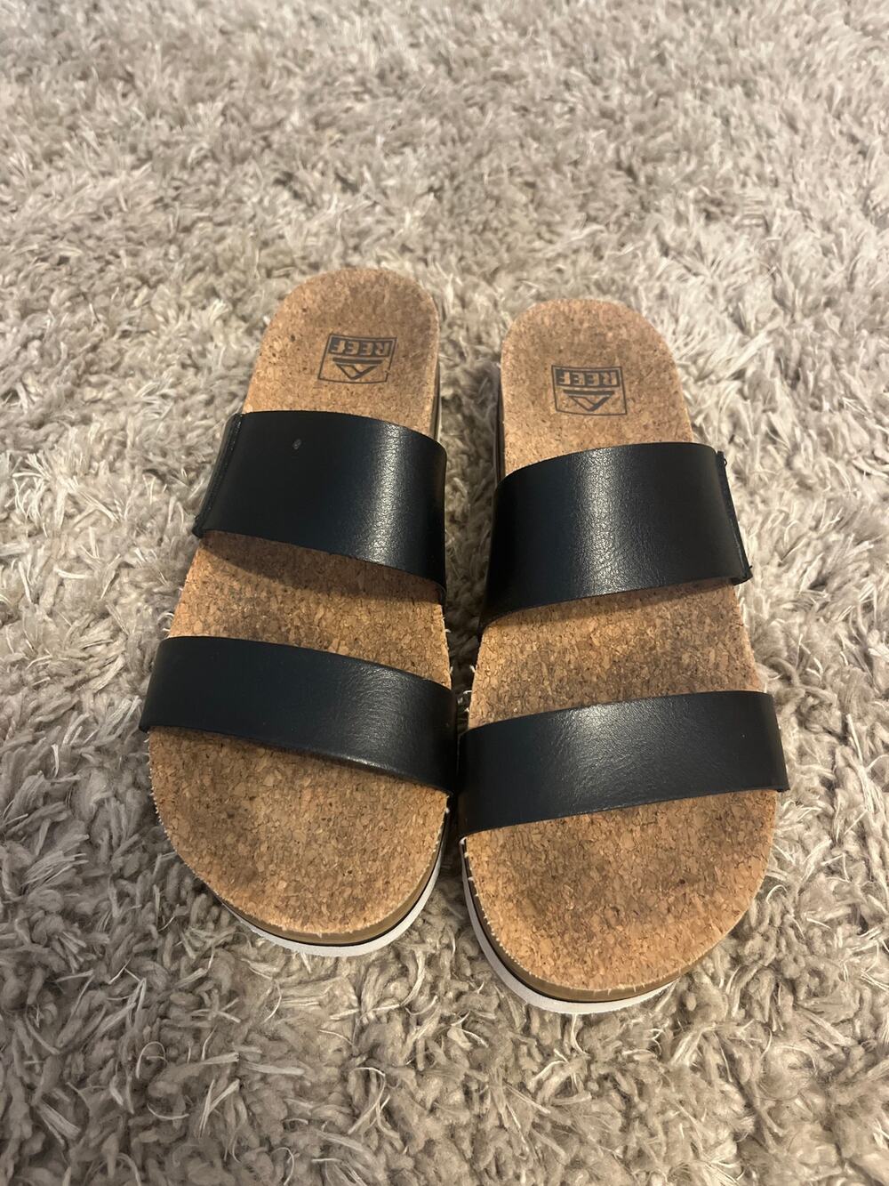 Reef Cushion Vista Hi Sandals Sz 10